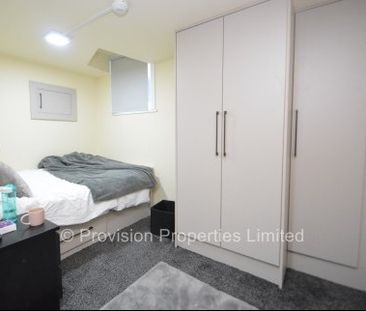 2 Bedroom Flats in Leeds - Photo 6