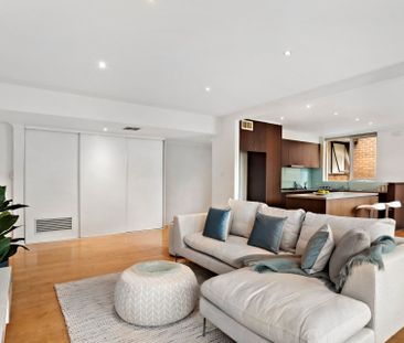 Thinking of selling? Contact our agent - Photo 1