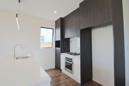 Brand New Takanini 3 Bedroom 2 Bathroom Town House - Photo 5