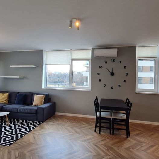 Apartament cu 2 camere de închiriat - Fotografie 1