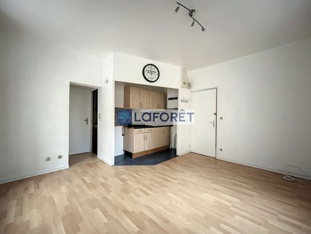 Apartment - Photo 4