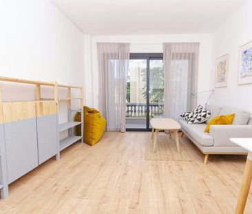 Carrer de les Balears, Barcelona, Catalonia 08023 - Photo 1