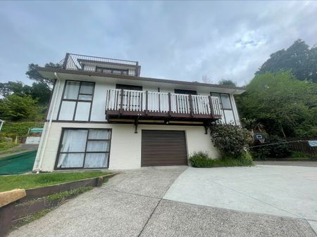8 Waiewe Street, Whakatane - Photo 2