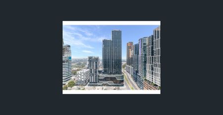 Furnished 2-Bedroom Apartment in Trio Building I 2Bed 2Bath 1Car - Photo 5