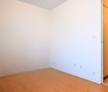 Appartement te huur in Sint-Pieters-Leeuw voor € 1.000 met 2 slaapk... - Foto 4