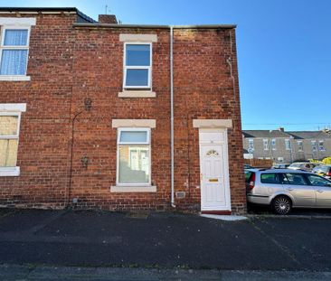 1 bed terrace to rent in NE31 - Photo 1