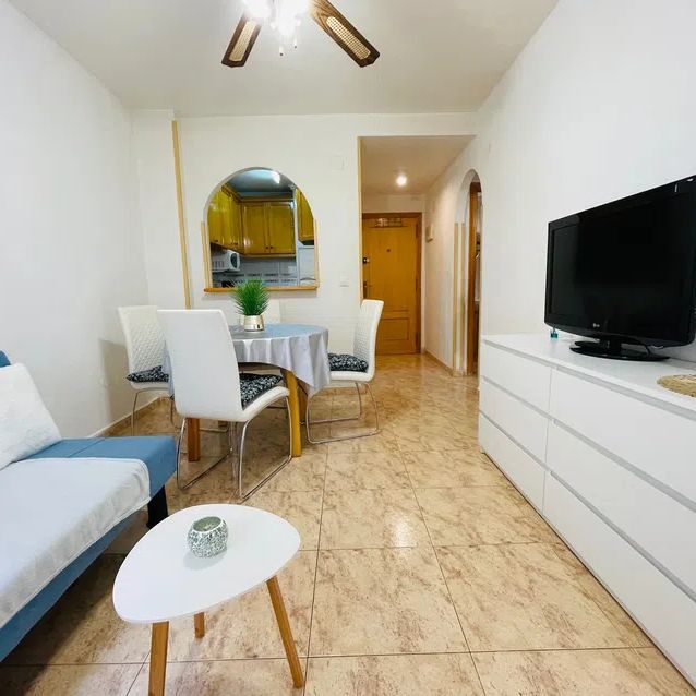 Alquiler de piso en Calle San Pascual, 289 - Photo 1