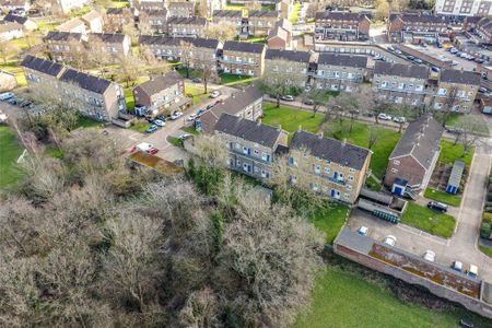 3 bedroom apartment to rent - Photo 4