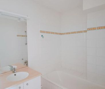 Location Appartement 3 pièces 63m² CARCASSONNE 11000 - Photo 3