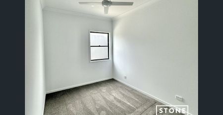 Stylish Double-Storey Family Townhouse - Photo 2