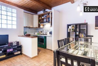 Via del Mattonato, Rome, Lazio 00153