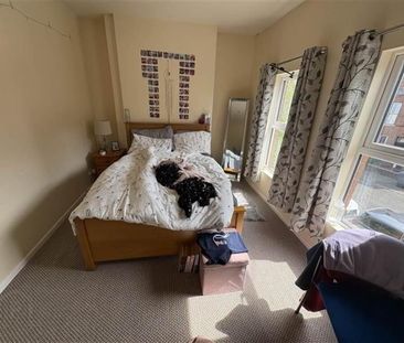 2 Sandhurst Drive, Belfast, BT9 5AY - Photo 3