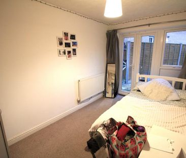 4 bedroom detached house to rent - Photo 5