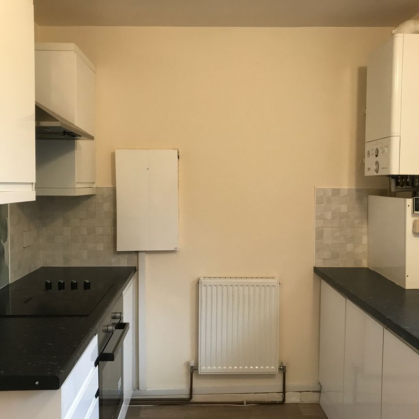 Sandford Close - Photo 1