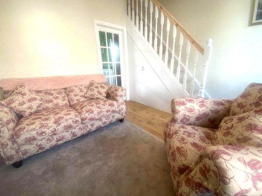 2 bedroom House To Let - Photo 1