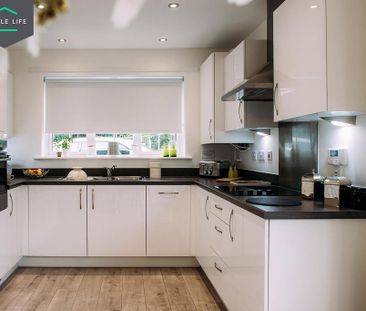 3 bedroom terraced house to rent - Photo 5