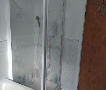 House to rent - Photo 5