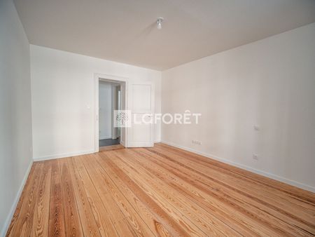 Apartment - Photo 2