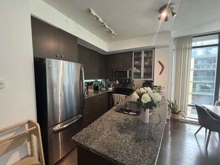 For Lease - 21 Scollard Street Unit# 402, Toronto, Ontario - Photo 3