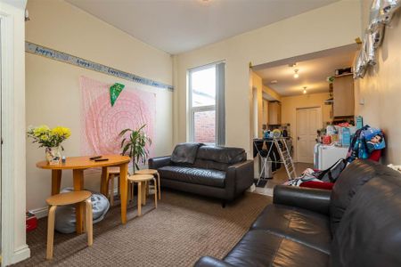 5 bedroom house to rent - Photo 3