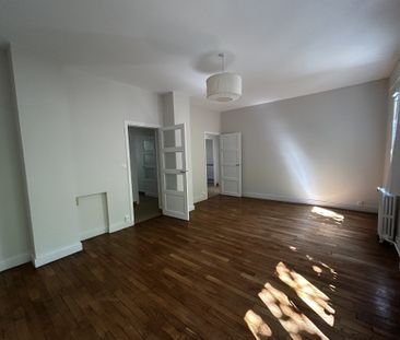 Location Appartement 3 pièces 73m² LE CREUSOT 71200 - Photo 1