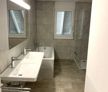 4.5 Zimmer, 104 m², 2. Stock - Photo 4