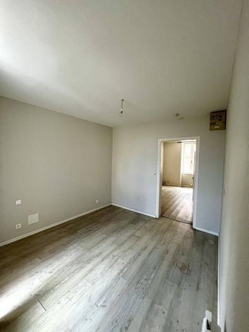 Location appartement t1 bis 2 pièces 37 m² à Rodez (12000) - Photo 2