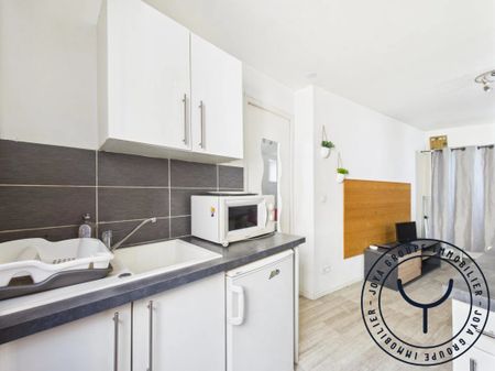 En plein centre ville près du boulevard du 14 juillet - Photo 4