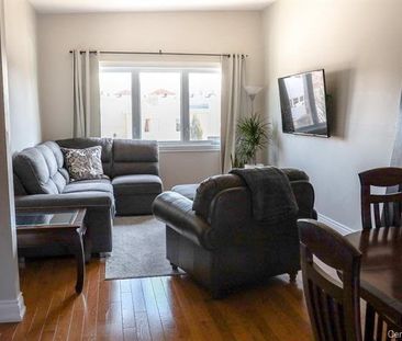 625 37e Avenue, #2 - Photo 1