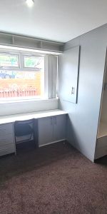 1 Bed - 55 Woodsley Road (GF), Hyde Park, Leeds - LS6 1SB - Student/Professional - Photo 3