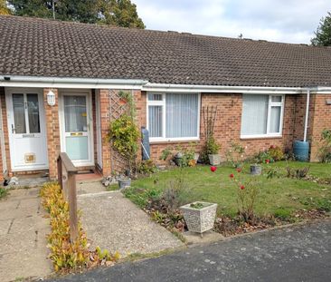 Kenton Way, Woking, Surrey, GU21 - Photo 2