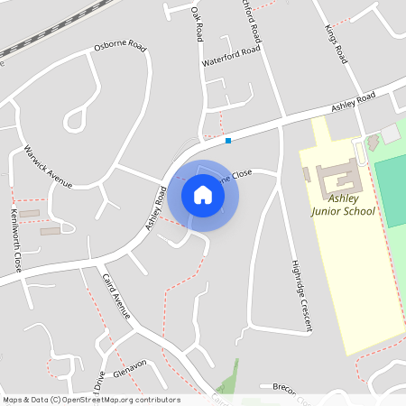 Willowdene Close, New Milton, Hampshire. BH25 5BX