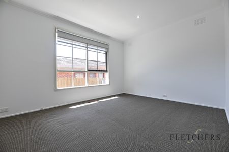 65 Oban Rd, Ringwood VIC 3134 - House For Rent | Domain - Photo 2