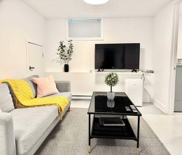 Meublé 6½ – 4 chambres – Saint-Sacrement – Idéal sinistres & rénovations (dispo mi-déc.) - Photo 2