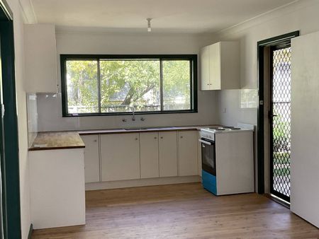 Affordable 2 Bedroom Duplex to Rent - Photo 2
