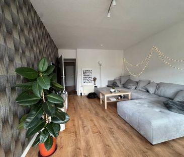 Gepflegte 2-Zimmer-Wohnung mit EBK und Waschmaschine - Photo 5