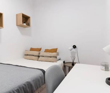 Carrer de Vallseca, Barcelona, Catalonia 08024 - Photo 1