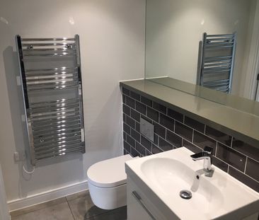 1 Bed Flat, The Milliners, BS1 - Photo 3