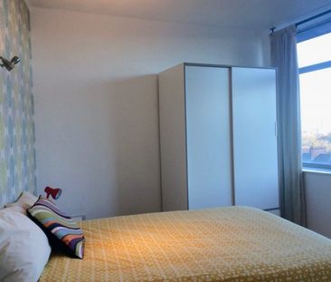 2 bed Apartment for Rent - Photo 4