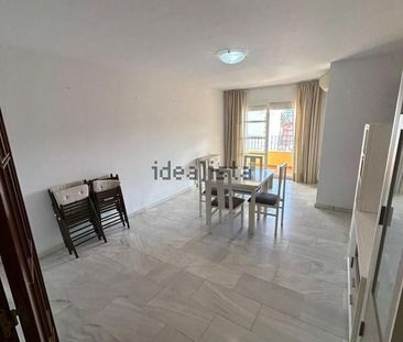 Alquiler de piso en Centro - Photo 1