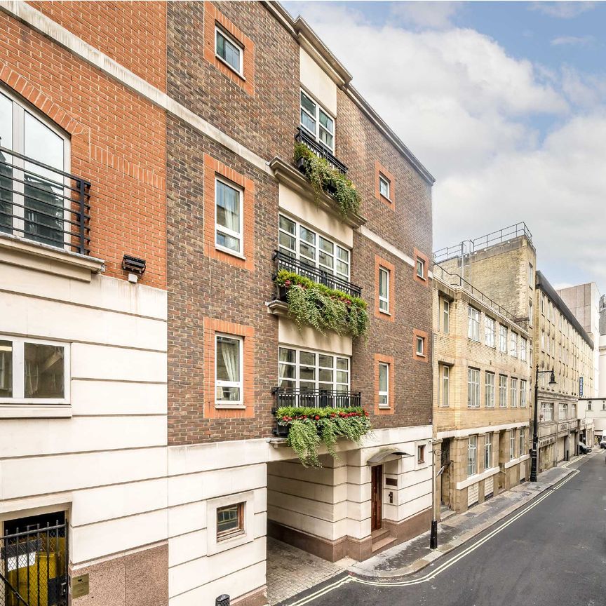 Brick Street, Mayfair, W1J, London - Photo 1