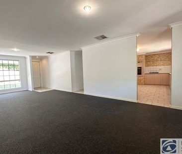 Stylish Family Living in the Heart of Kelmscott Hills HOME OPEN TUE... - Photo 1