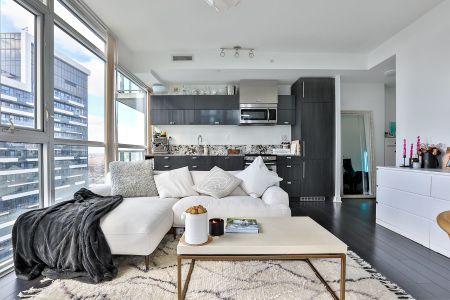 For Lease - 290 Adelaide Street Unit# 3811, Toronto, Ontario - Photo 2