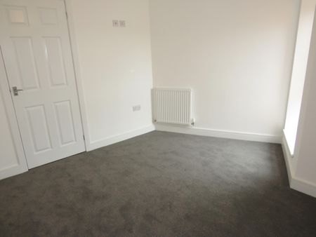 55 Station Road, Ellesmere Port, Little Sutton - Photo 4