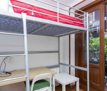 Calle de Embajadores, Madrid, Community of Madrid 28012 - Photo 3