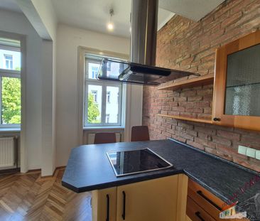 Attraktive Altbauwohnung mit Loft-Charakter in Bestlage der Josefstadt - Foto 5