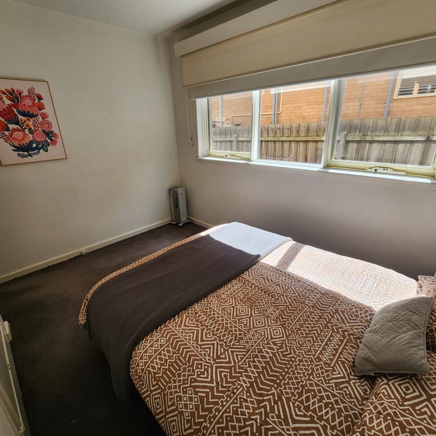 St Kilda East - Photo 1