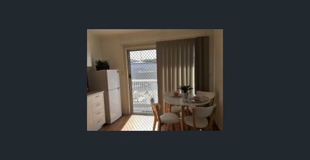 1 Bedroom Fully Self-contained Cabin - Photo 3