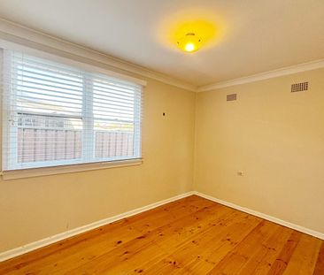 Three Bedroom Family Home in a Peaceful Location - Photo 4