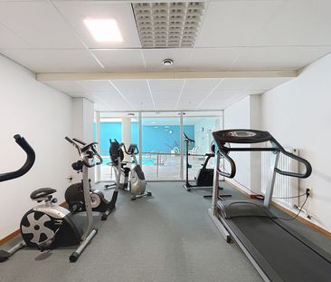 Ruim bemeubeld appartement te Sint-Denijs-Westrem - Photo 2